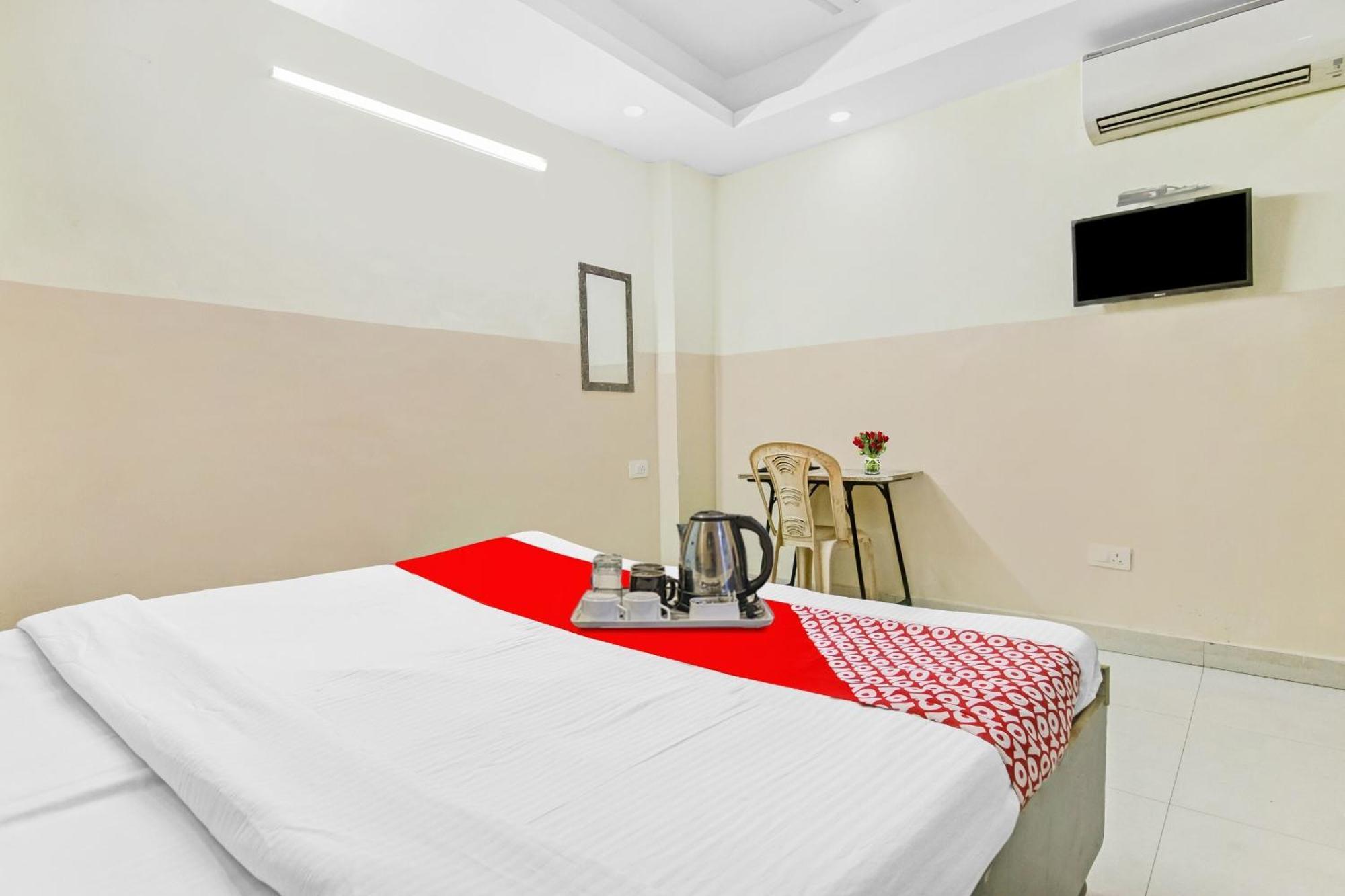 Super Hotel O Royal Green New Delhi Ngoại thất bức ảnh